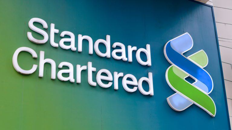 Standard Chartered Set to Launch Spot Crypto Trading for Bitcoin, Ethereum