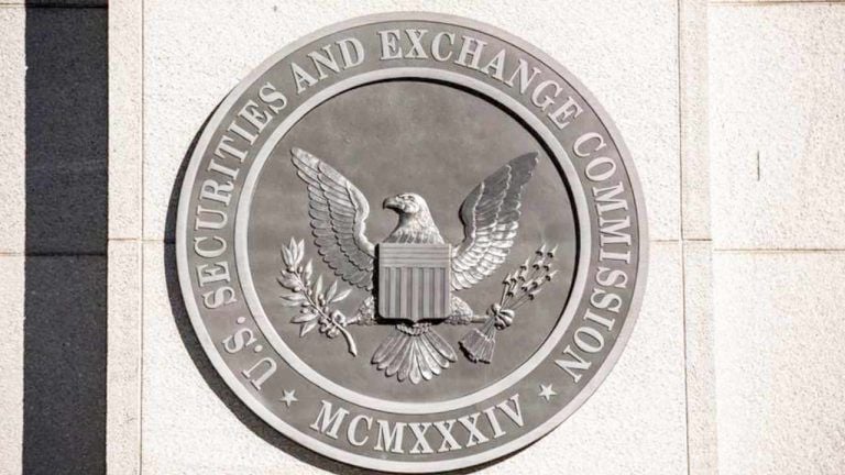 SEC Enforcement Director Calls for Stronger Crypto Regulating Citing Rising Investor Harm