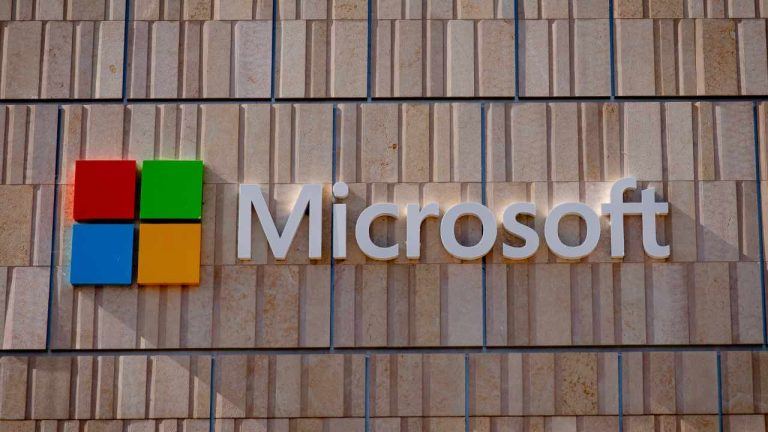 Microsoft Votes No on Bitcoin Reserves: Michael Saylor's Pitch Fails to Convince