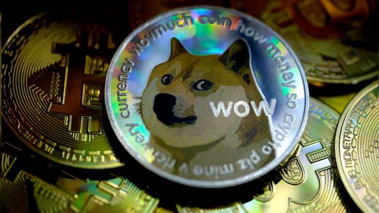 Dogecoin Markets Ignite: Elon Musk's ‘Dogefather’ Memes Spark FOMO Frenzy 