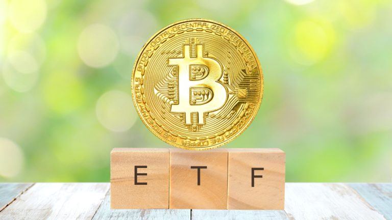 Bitcoin ETFs Approach $122 Billion as Inflow Streak Continues