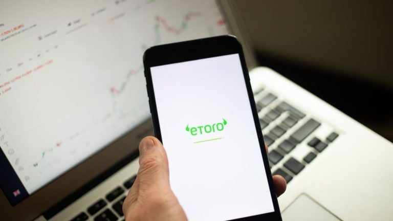 Etoro Granted MiCA Permit to Offer Crypto Services Across the EU