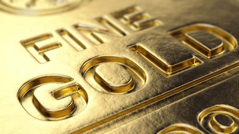 Gold Keeps Shining on Global Tariff Watch, Passes $2,800 Mark