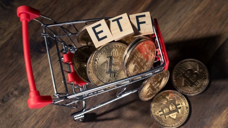 ETF Weekly Recap: Four Consecutive Weeks of Outflows for Bitcoin ETFs With Another $799 Million Exit